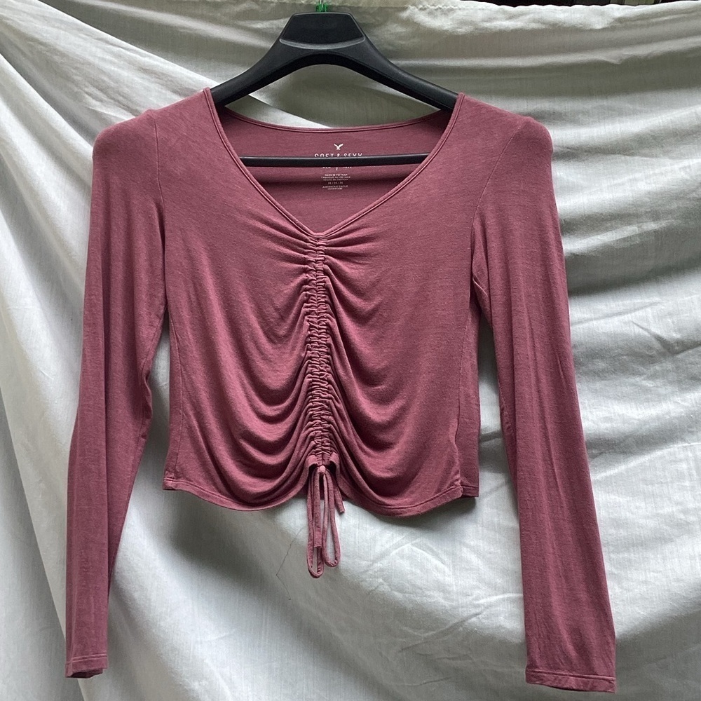 AEO T mauve soft & sexy cinched detail casual top, size medium